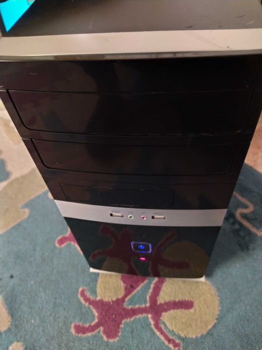 Продам компьютер в хорошем состоянии.