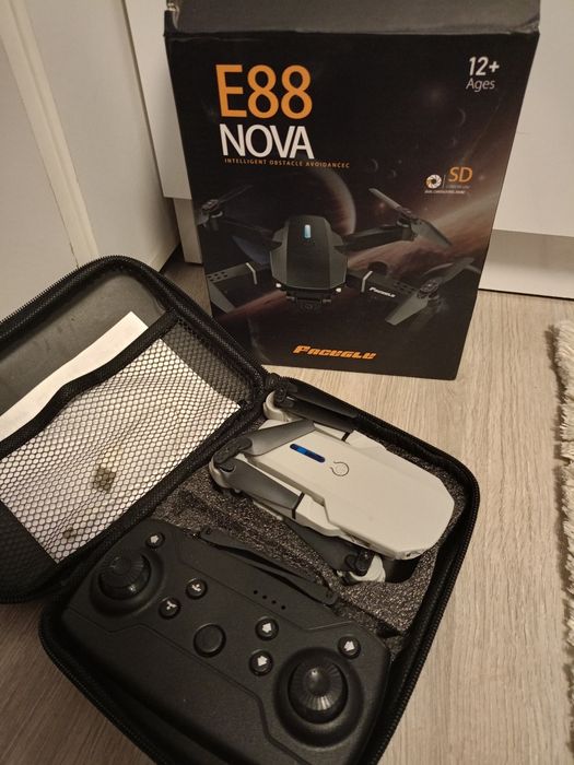 Дрон с камера нов