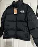 Geaca TNF, este noua