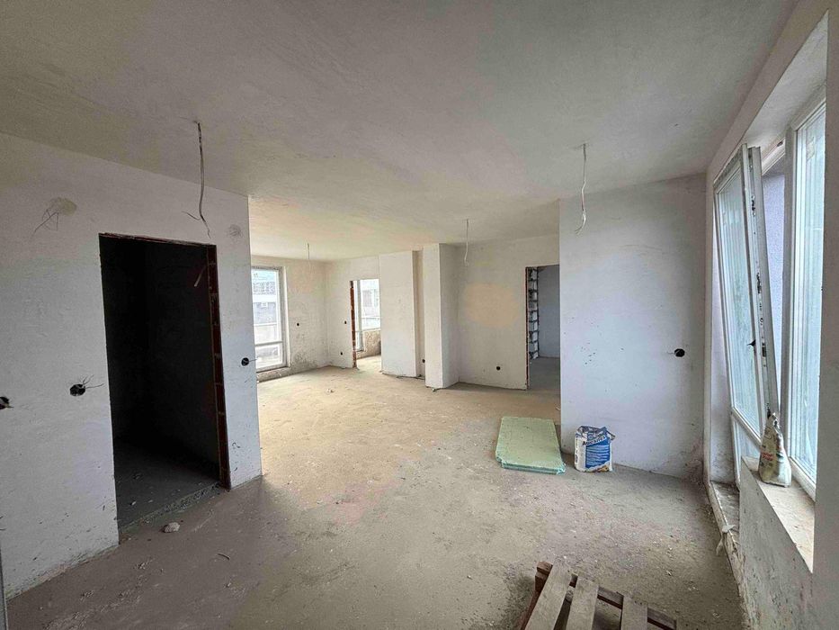 Тристаен апартамент за продажба в ж.к. Малинова долина, 2098539