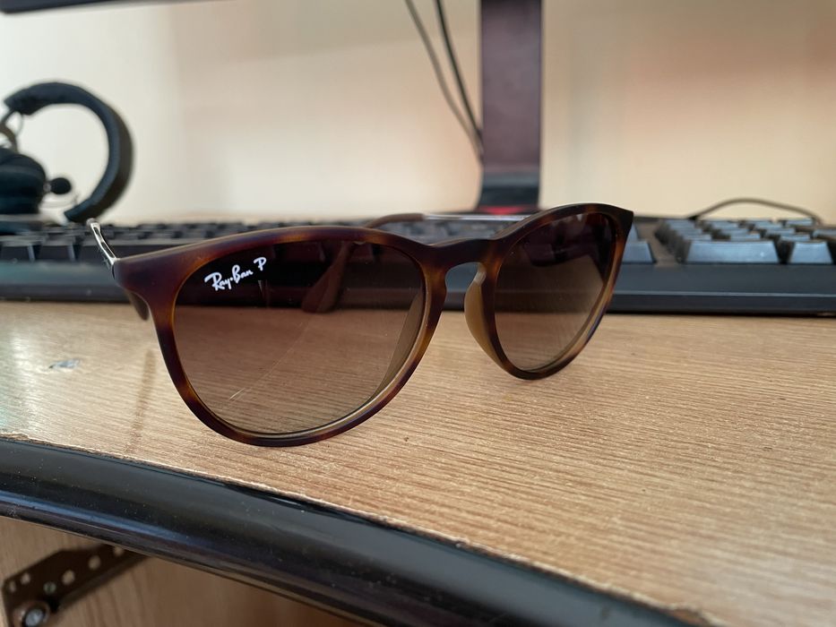 Rayban RB4171 ERIKA 710/T5