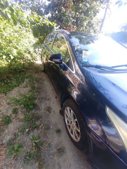 Vand Toyota Avensis SW an 2010 Diesel 2 litri 126 cai 360K pret 2000E