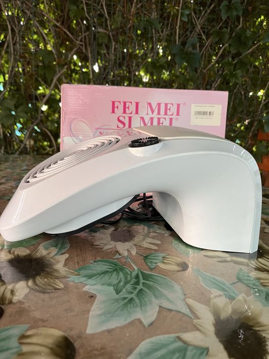 Пылесос-вытяжку для маникюра FEI MEI SLMEI.