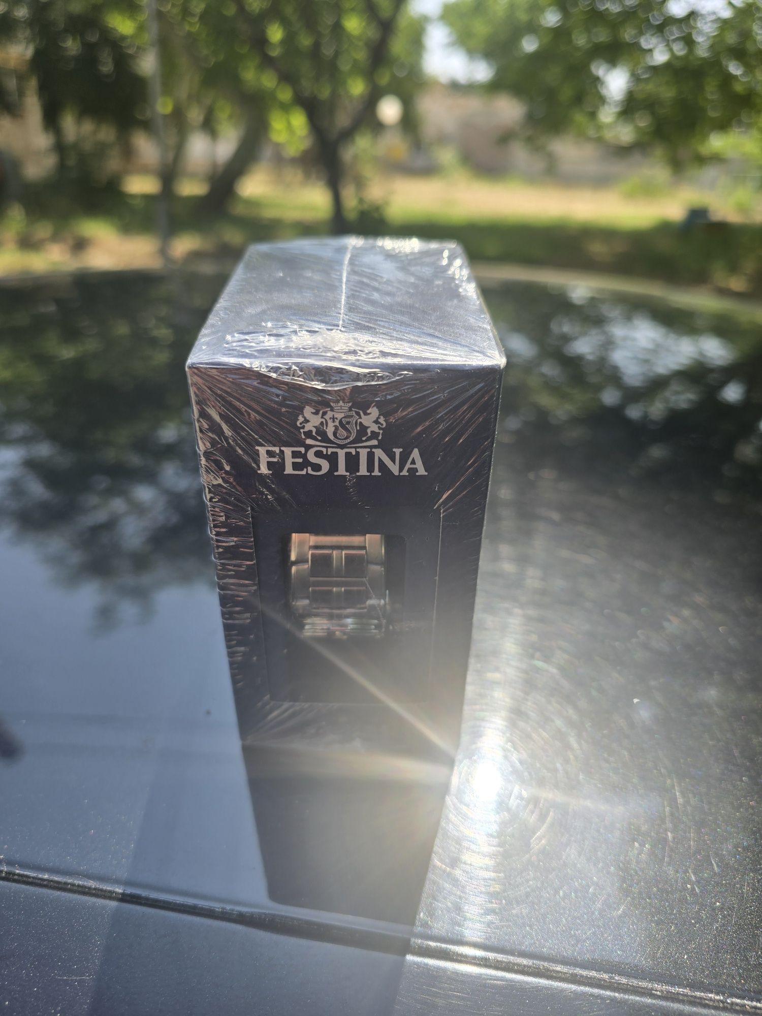 Часовник FESTINA