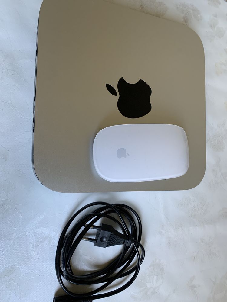 Mini mac+magic mouse+tastatura Apple