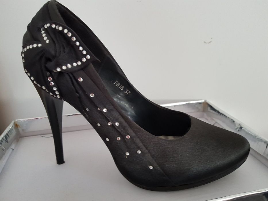 Pantofi dama, eleganti, negrii