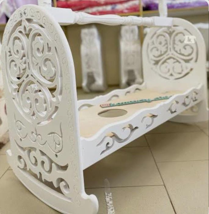 Бесік жасауымен сатылады