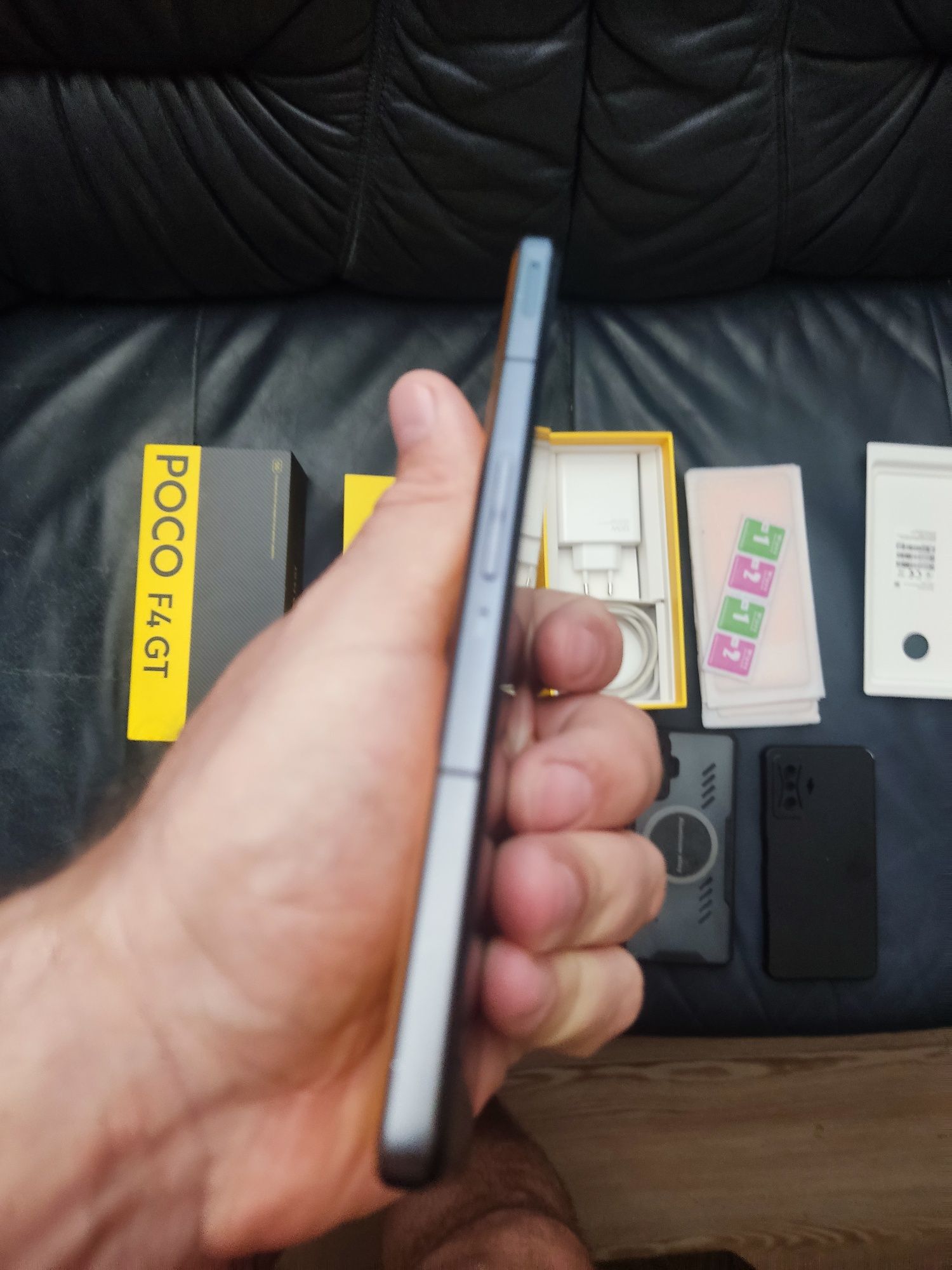 Poco F4 GT 12/256
