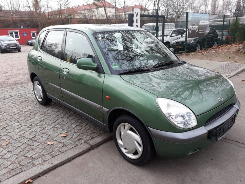 Daihatsu/Дайхатсу Sirion 1.0 4x4 03г.