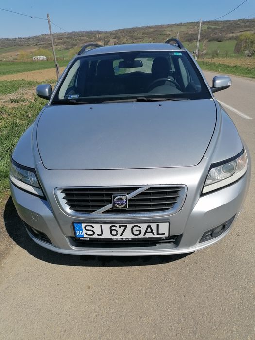 Autoturism Volvo V50