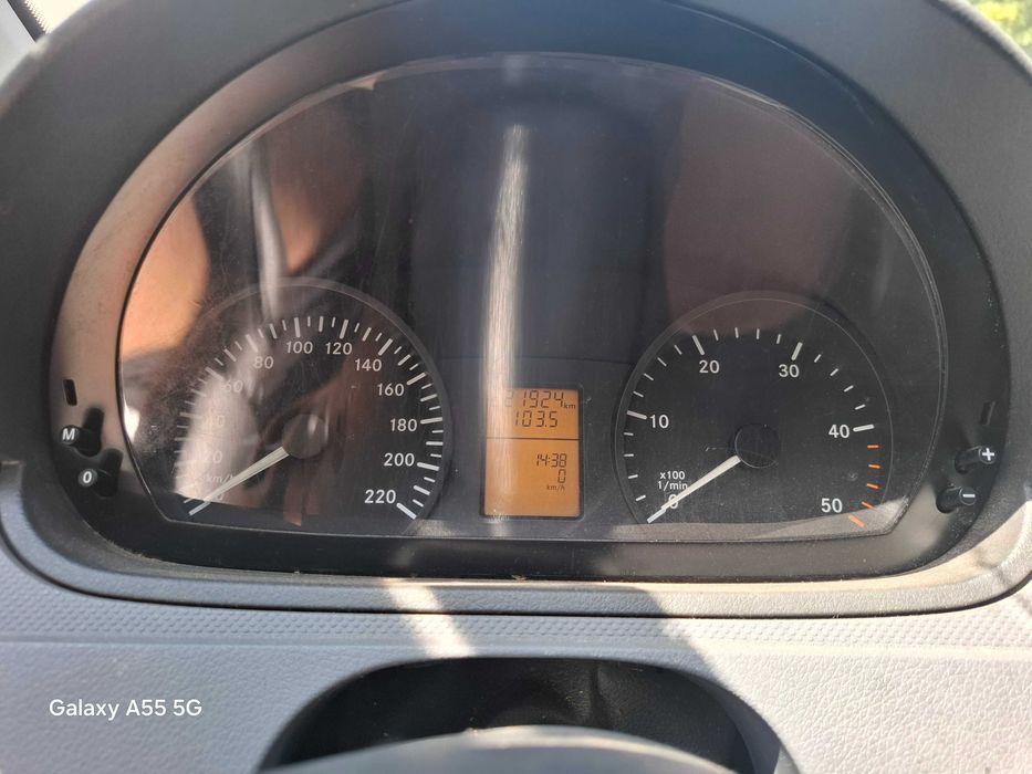 Mercedes Vito an 2009,2,2 Cdi, 5 locuri+ marfa 230000 km