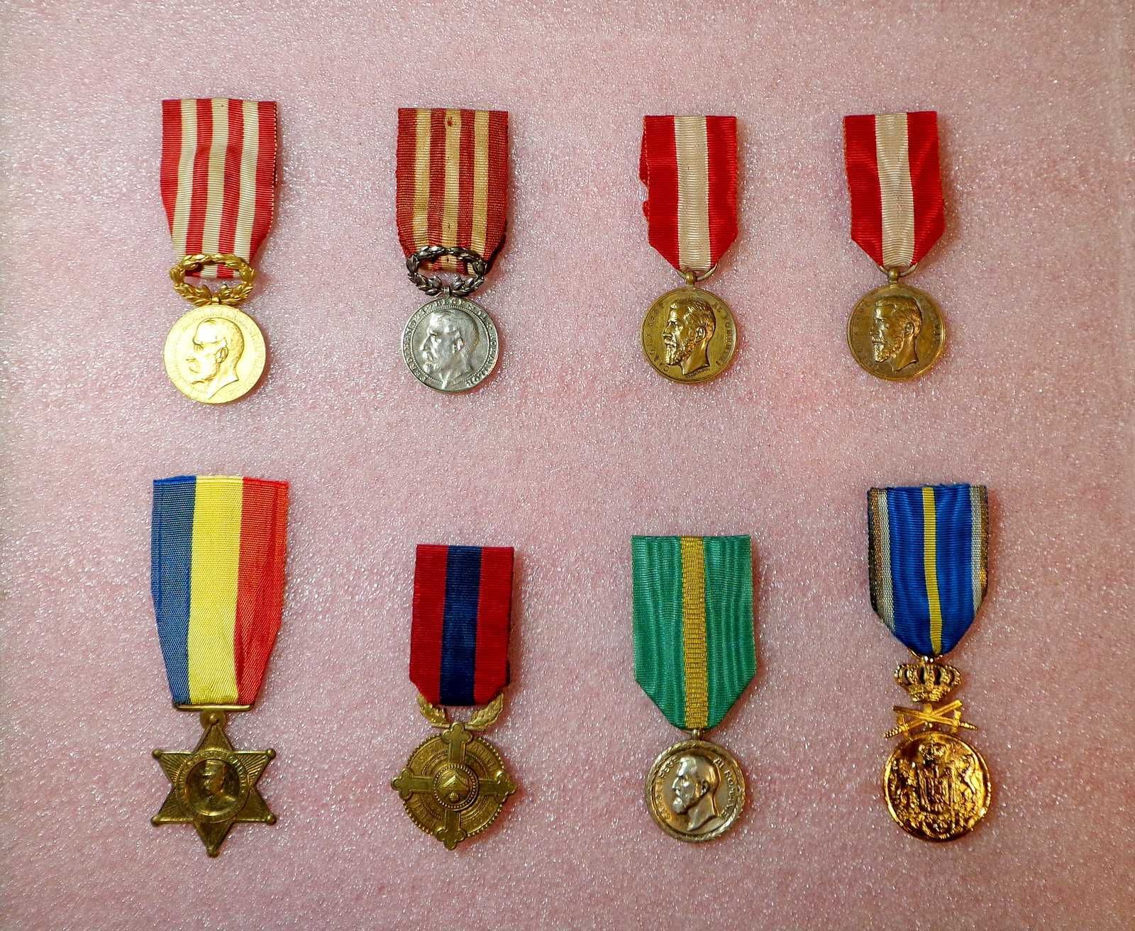 DECORATII-Ordine-Medalii-Cruci-REGALISTE-Rege Carol-Ferdinand-Mihai I