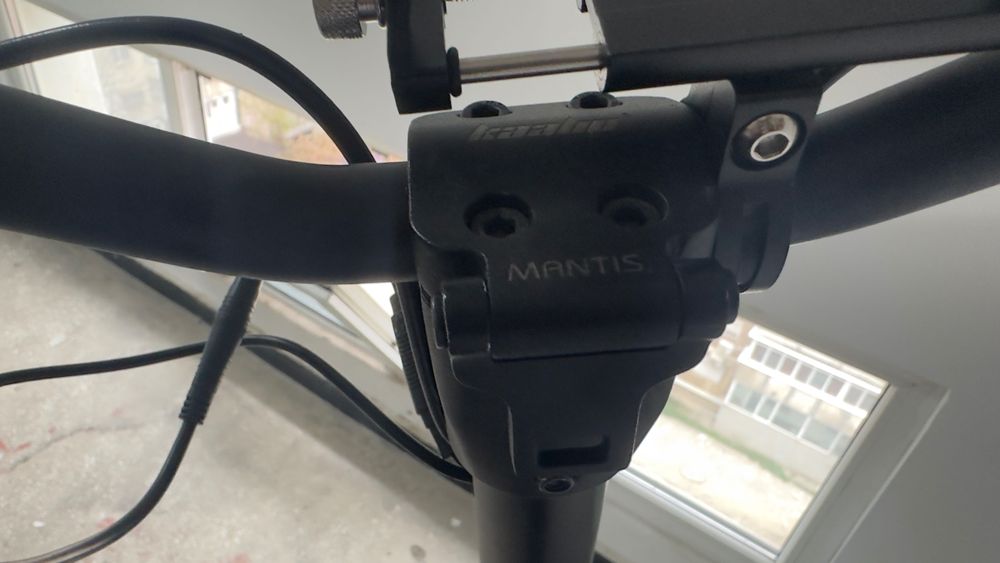 trotineta Kaabo Mantis electrica cu acte pret 2500 lei FIX