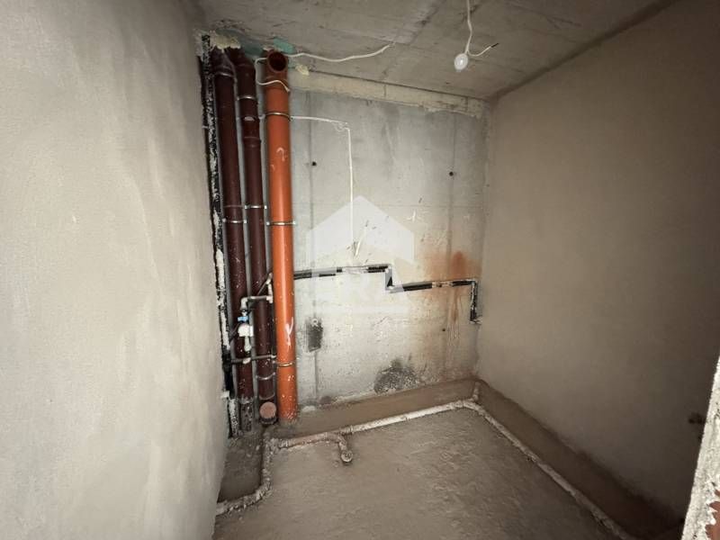 Продава се Тристаен апартамент в к.к. Св.Св. Константин и Елена - 148 кв.м за 2028 €/кв.м - Снимка #4