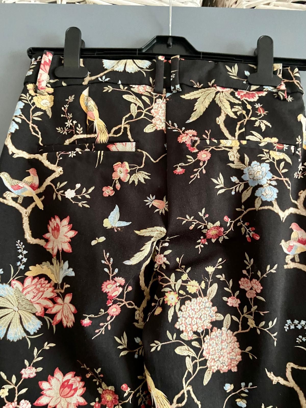 Сет панталон и риза на цветя H&M 36