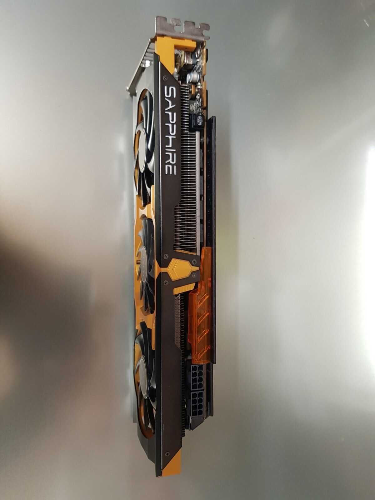 Видео картата Sapphire TOXIC R9 280X