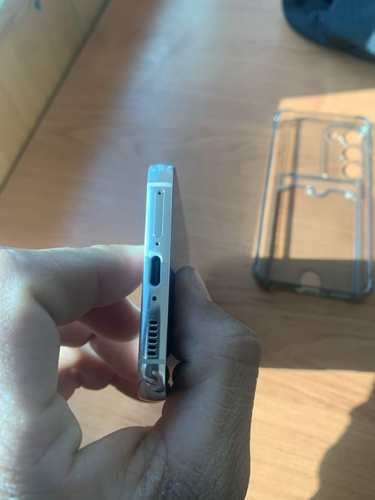 Samsung s 23 5g 8/256 gb srochna sotiladi