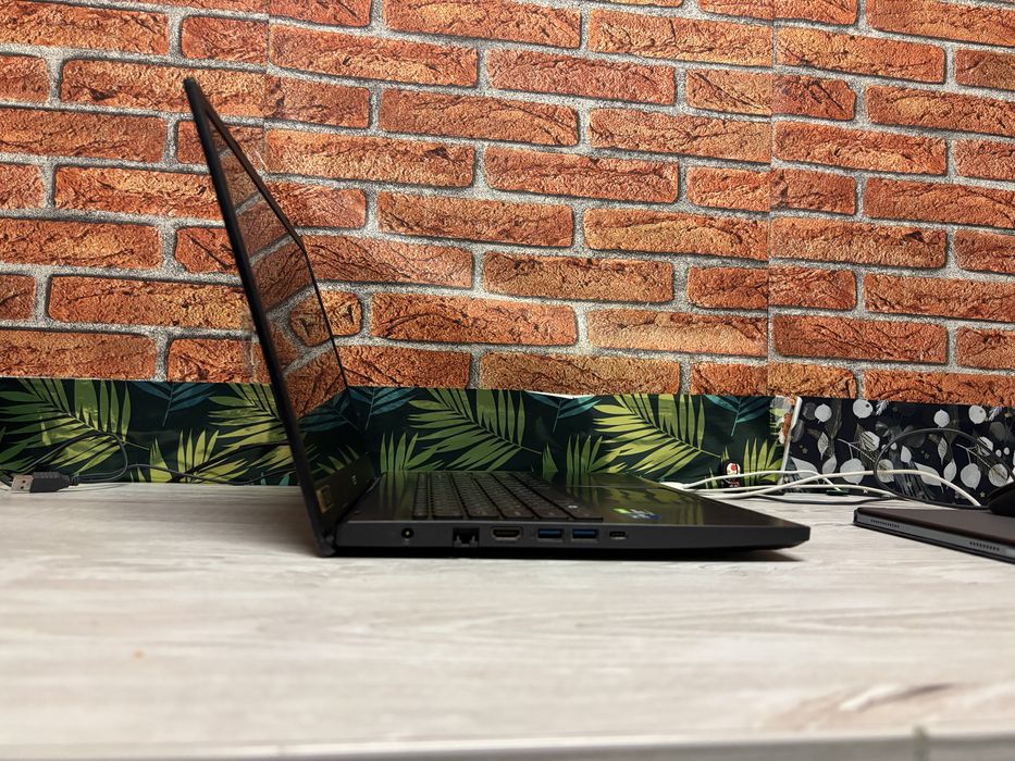 Laptop Acer aspire 7 intel i5 GTX Thunderbolt 4