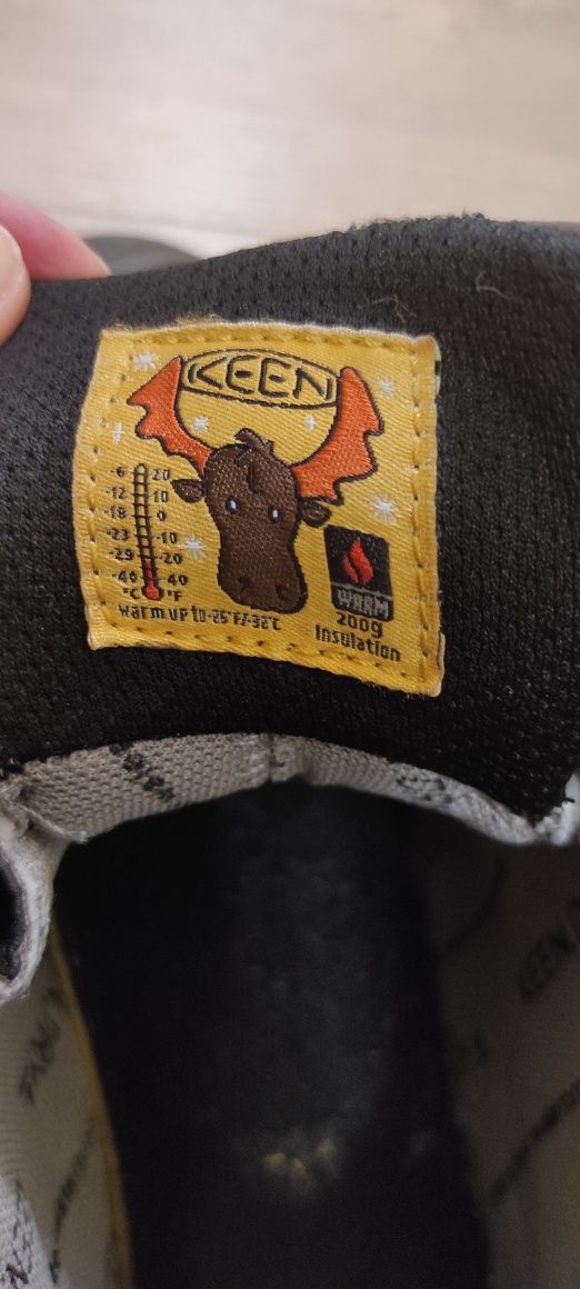 Туристически обувки Keen 35