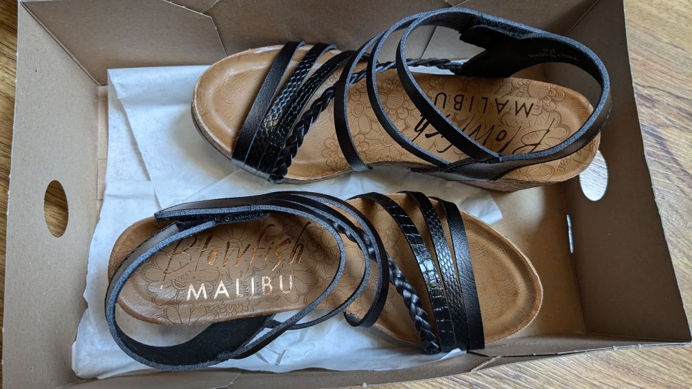 Нови сандали на платформа Blowfish Malibu