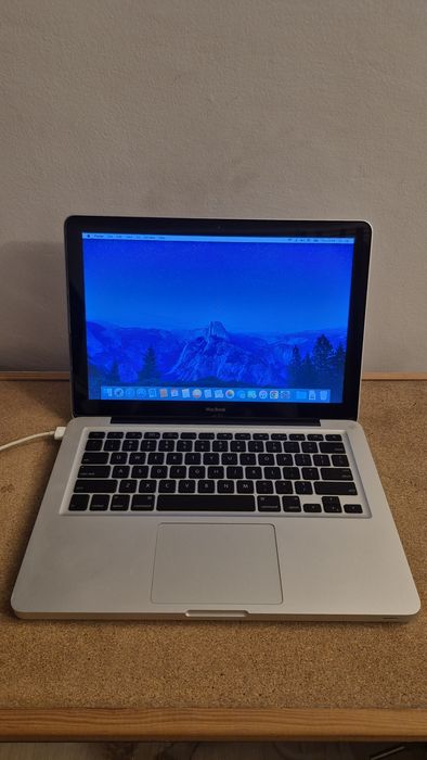 Macbook late 2008