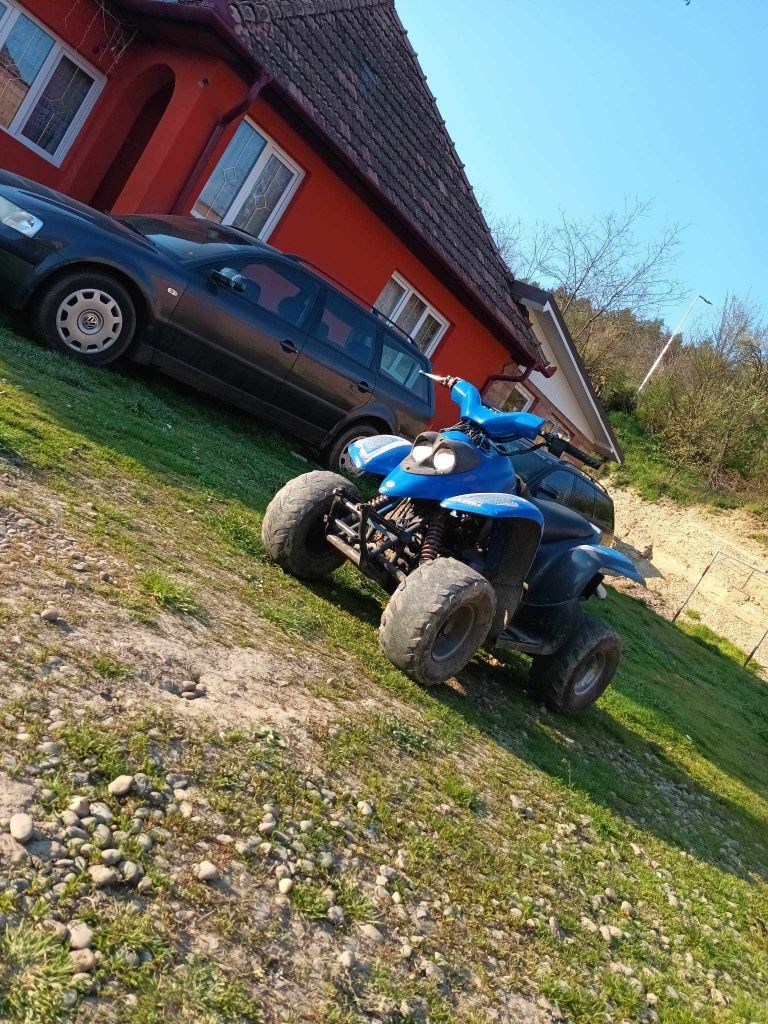 Vând ATV 125cc..