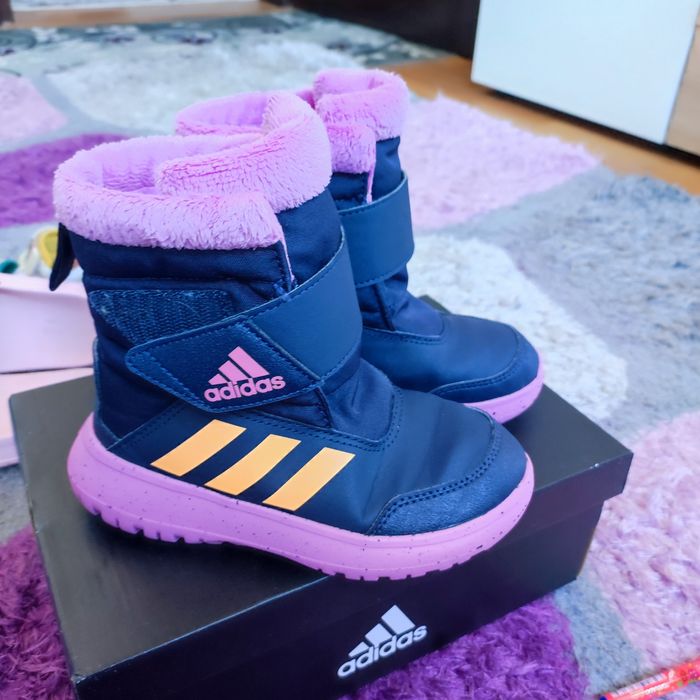 Adidas ботушки  с вата