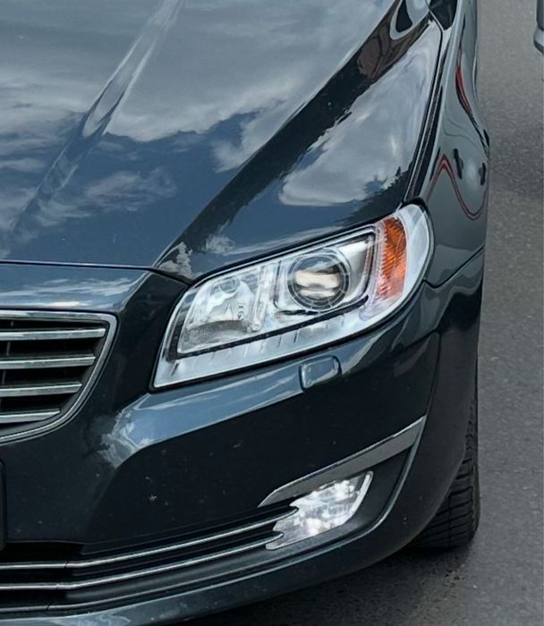Far Xenon Volvo S80 V70 XC70 (2015-2016)