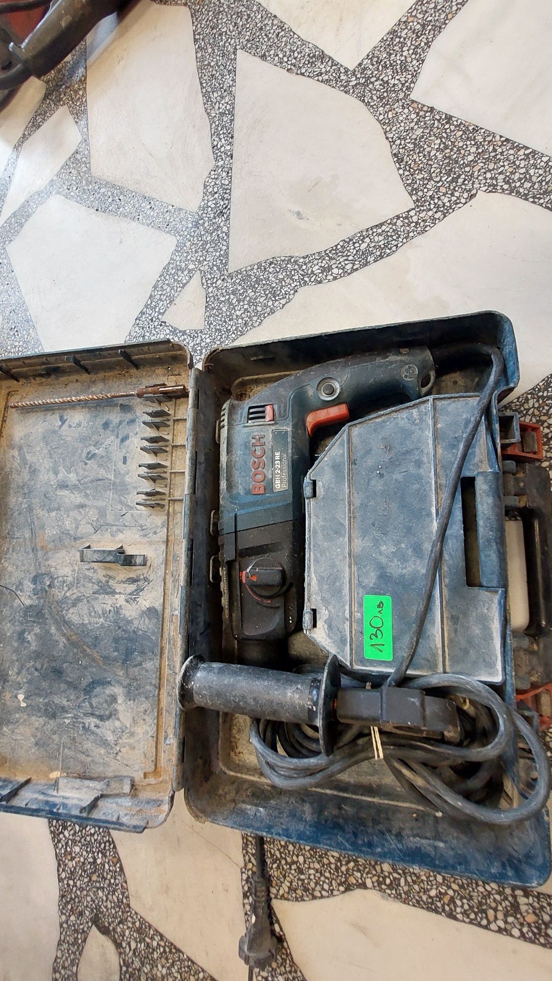 Бормашина Bosch GBH 2-23 RE