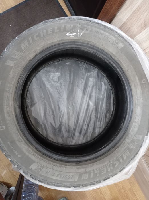 Michelin шипованная 205/55/16