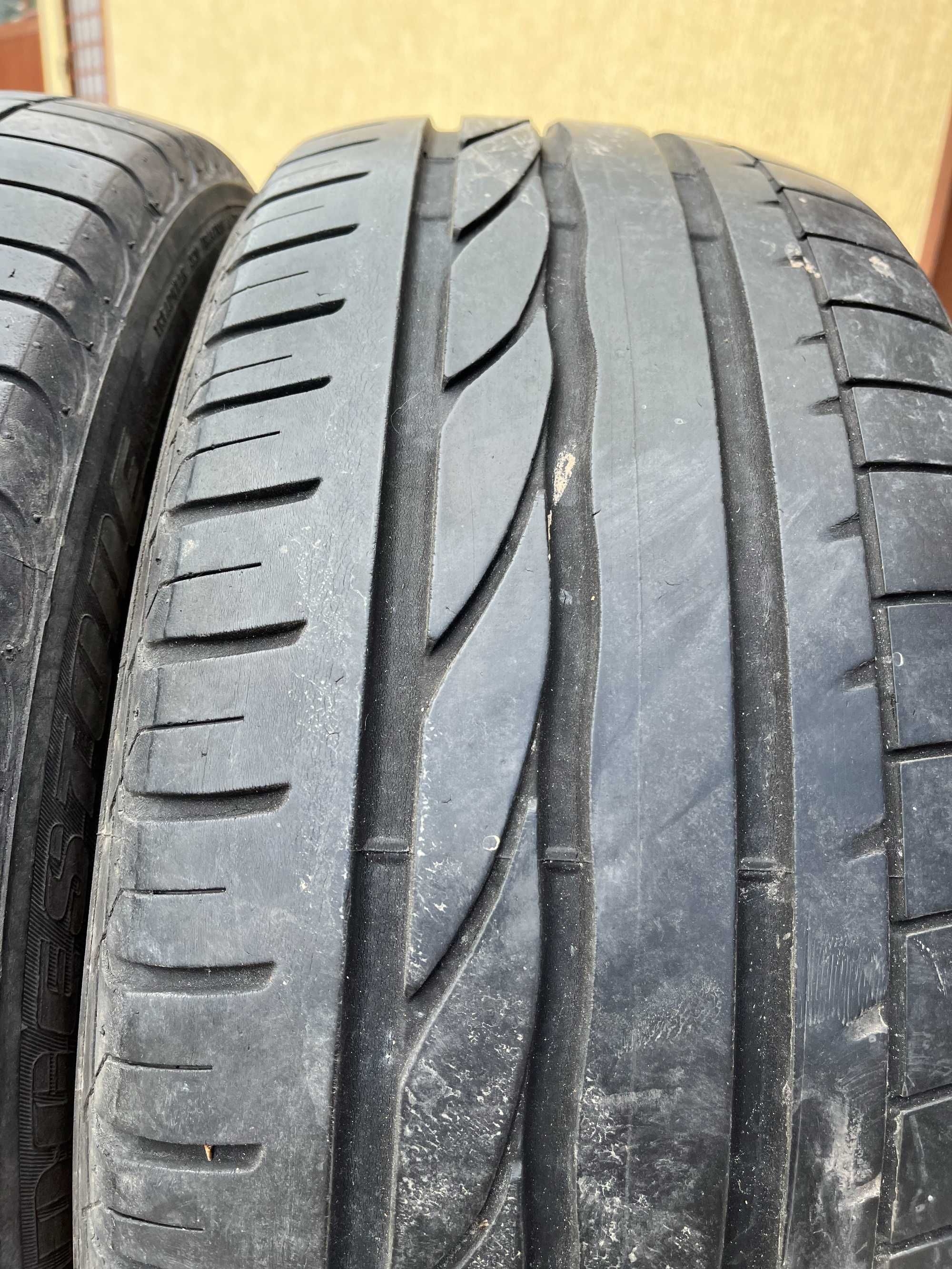 2 бр. летни гуми 225/55/17 Bridgestone RSC 5,2 mm DOT 1714