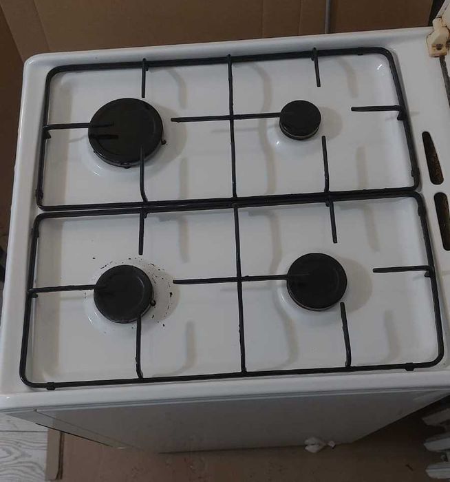 Vand aragaz Electrolux mixt: plita gaz si cuptor electric