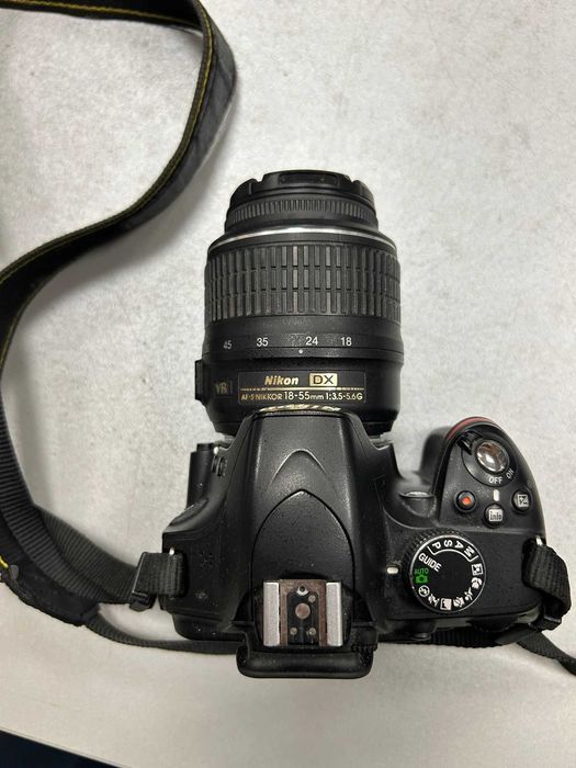 Vand obiective foto Nikon + cadou aparat foto!