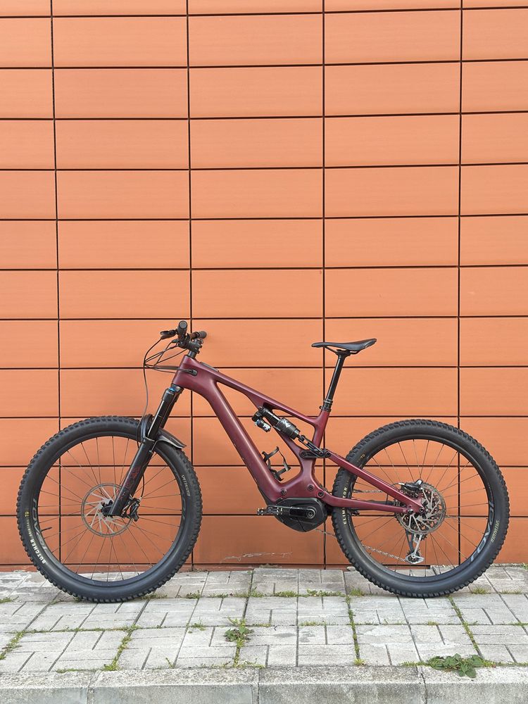 Електрически карбонов велосипед Specialized Turbo Levo Expert 2022 L
