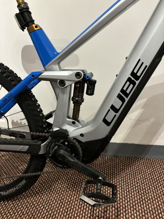 Cube Stereo Hybrid 140 Action Team