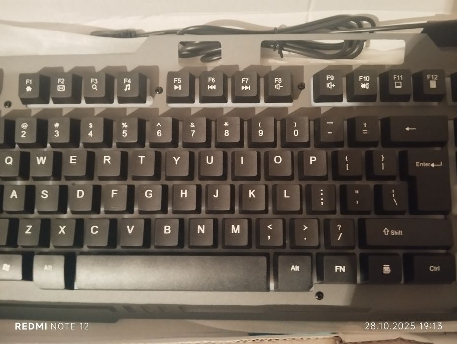 Клавиатура с подсветкой