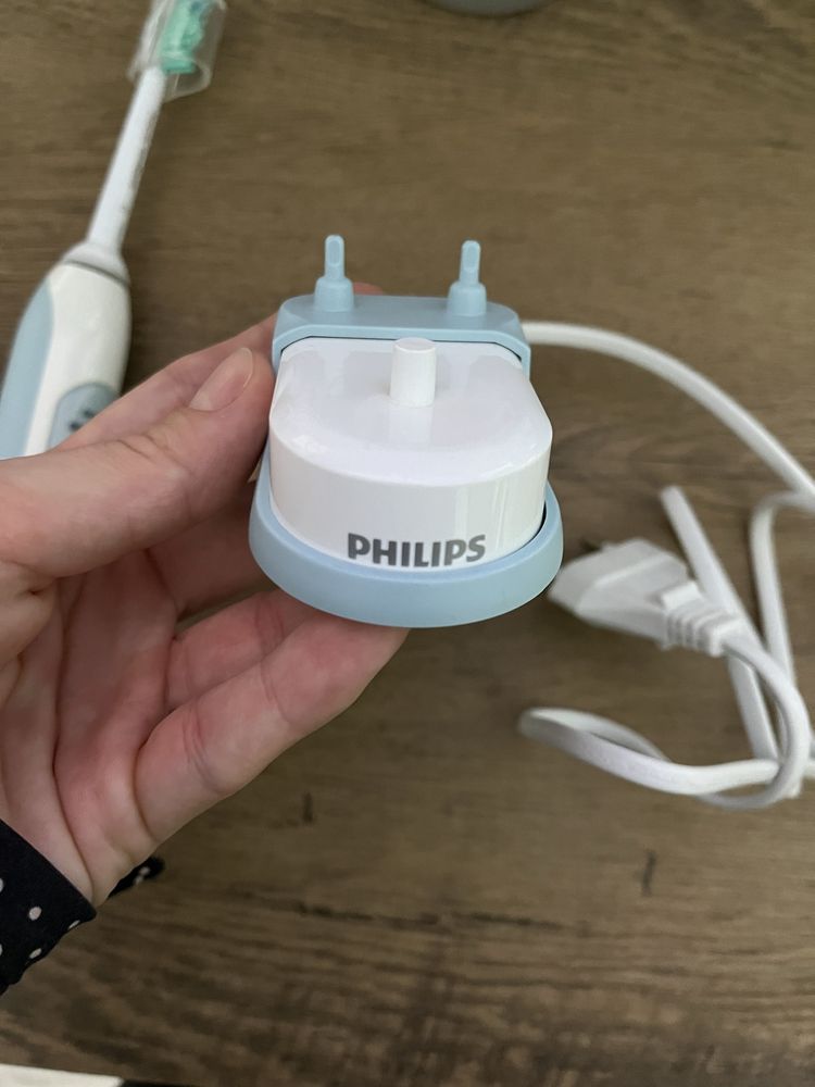 Periuta de dinti electrica philips sonicare