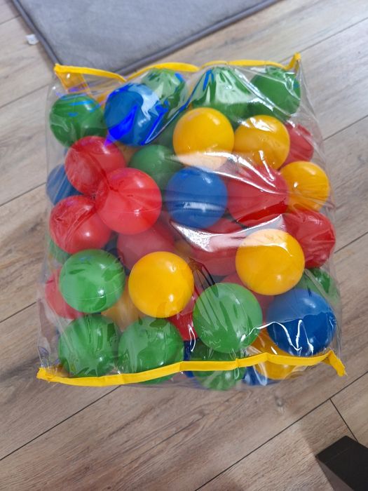 Топки за игра ! 100бр !