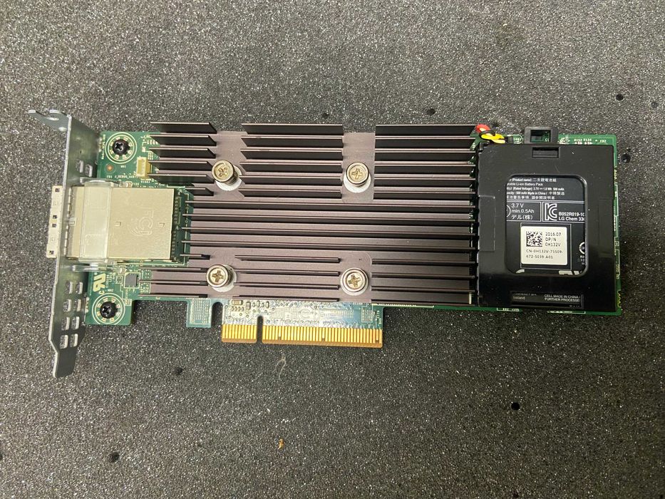 Dell PERC H830 – PCIe 3.0 SAS RAID контролер с 2GB NV Cache – NR5PC
