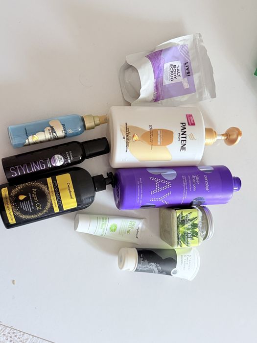 Продаю средства для ухода за волосами и телом.