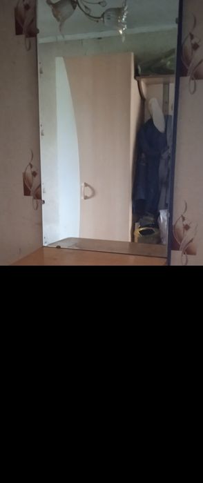 Продам зеркало для прихожей