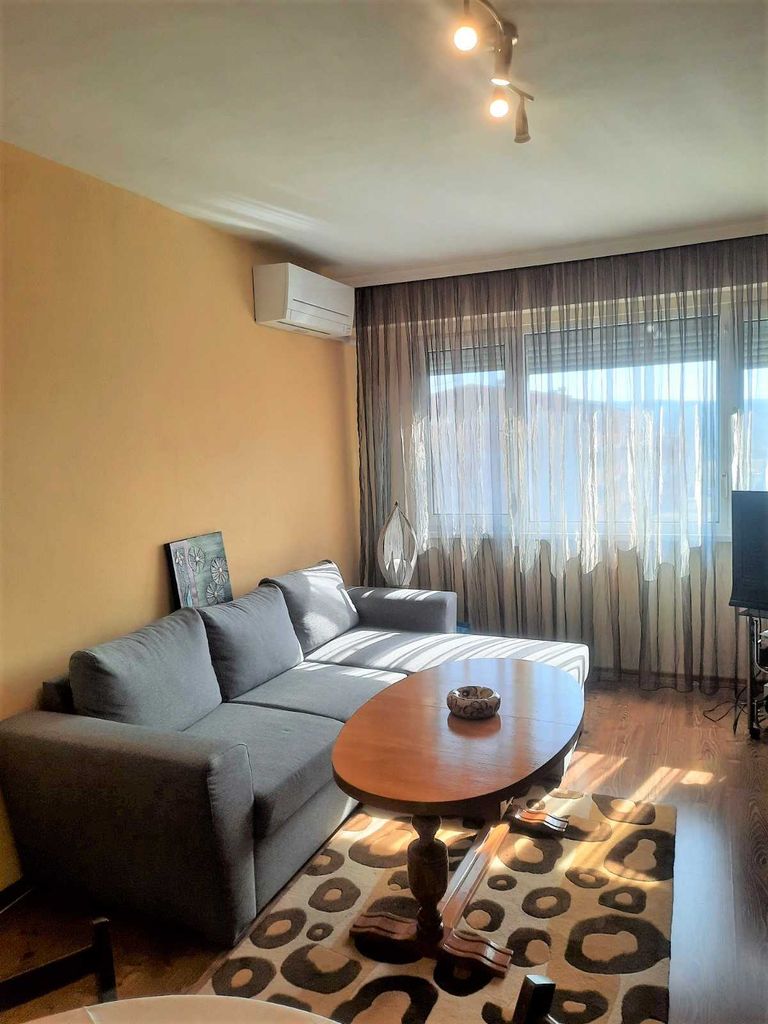 Продава се Двустаен апартамент в Кърджали, Възрожденци - 67 кв.м за 967 €/кв.м - Снимка #1