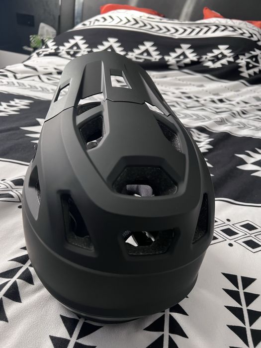 Cască MTB / Downhill / Enduro Full Face – nouă (M 55–58 cm