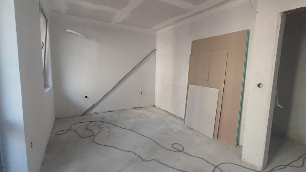 Тристаен апартамент, за продажба,кв. Лятно кино Тракия