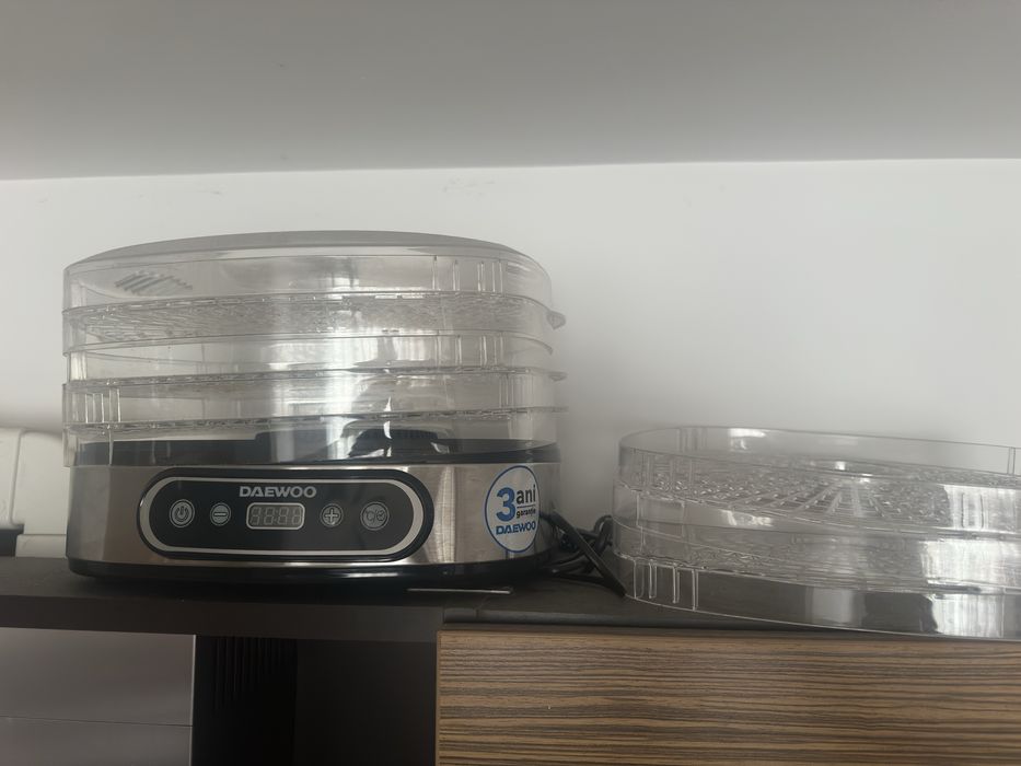 Daewoo DD500S сушене на плодове / месо / зеленчуци