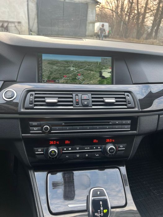 BMW 520 F10 2011