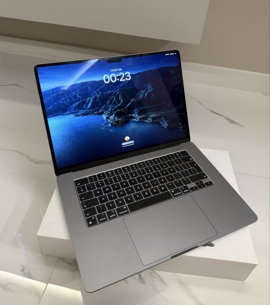 Apple MacBook Air 15