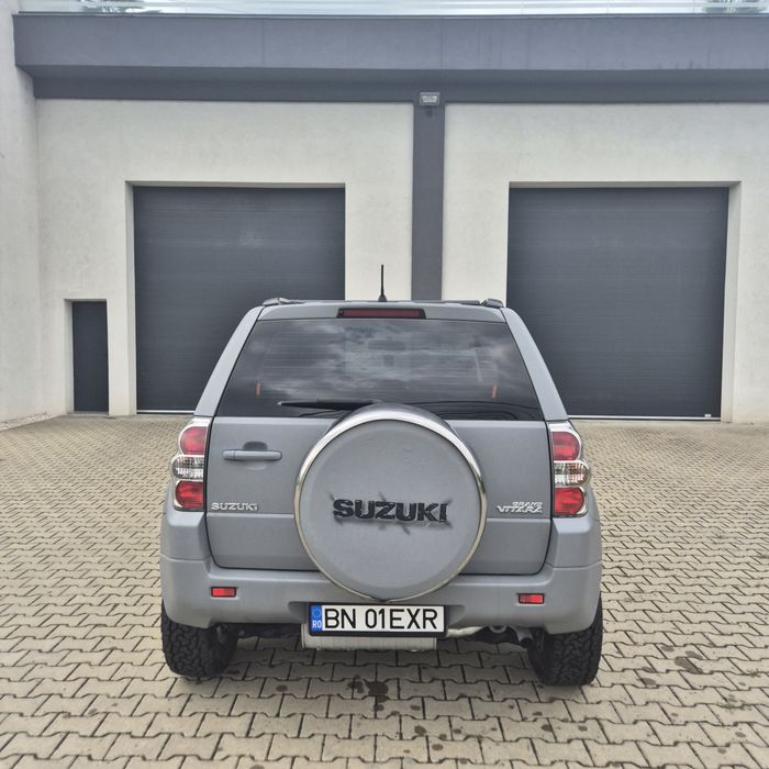 Suzuki grand vitara 1.9 ddis impecabil pregătit off-road