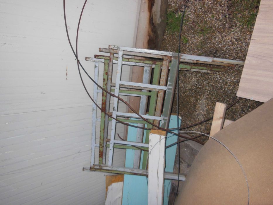 Paturi metalice militare