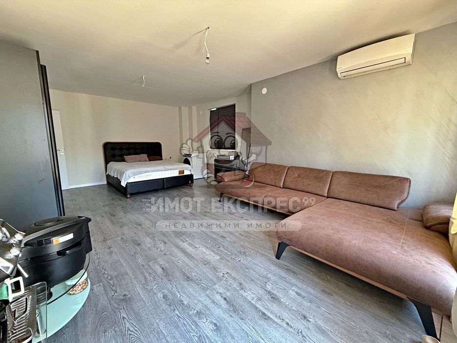 Продава се Двустаен апартамент в Асеновград - 126 кв.м за 1032 €/кв.м - Снимка #2